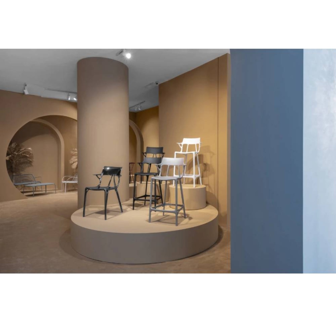 Kartell Σκαμπώ λευκό 99/65εκ. σειρά A.I. Σκαμπό