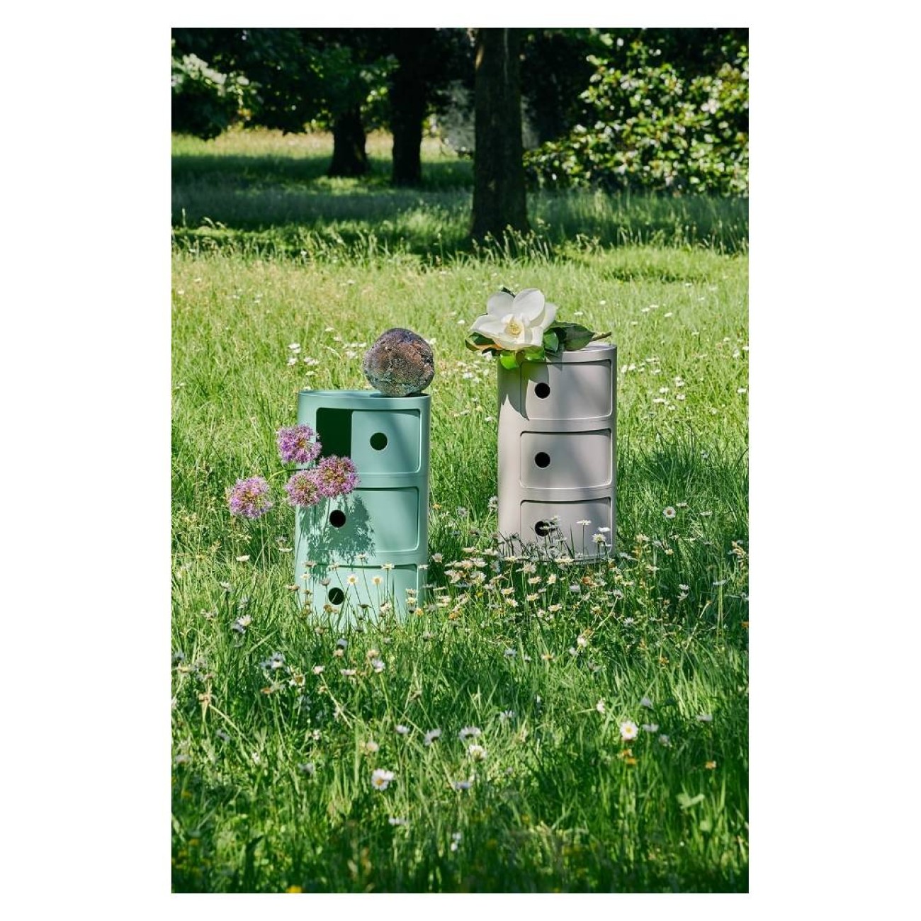 Kartell Συρταριέρα τριπλή cream διάμετρος 32εκ. ύψος 58εκ. σειρά Componibili ΒΙΟ 
 Συρταριέρες