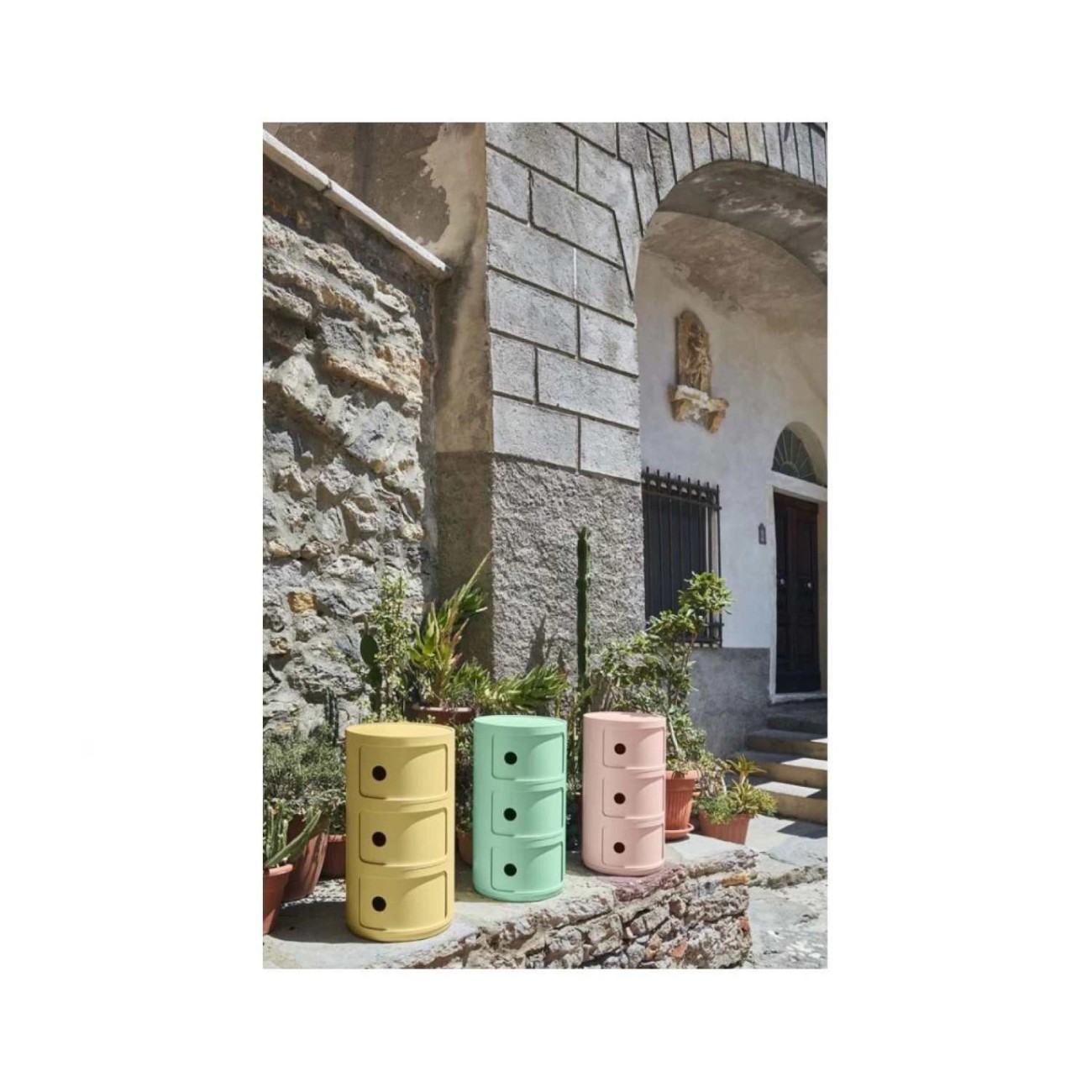 Kartell Συρταριέρα τριπλή ροζ διάμετρος 32εκ. σειρά Componibili Bio
 Συρταριέρες