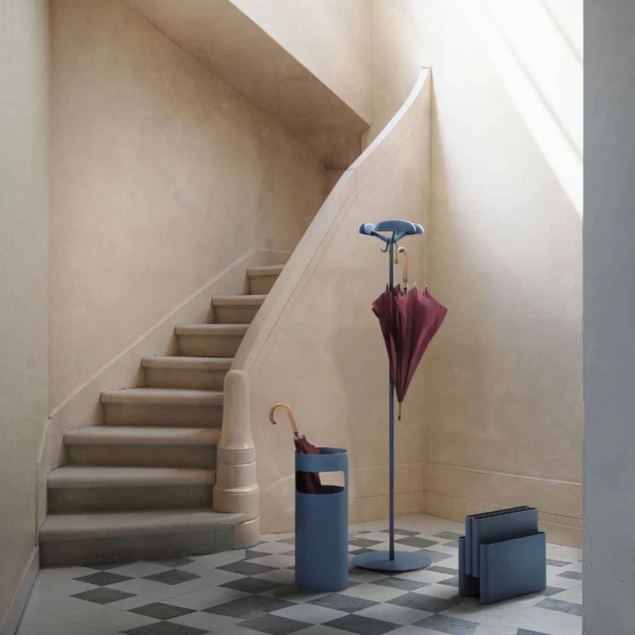 Kartell Καλογερος green σειρά Alta Tensione Καλόγεροι & Κρεμάστρες