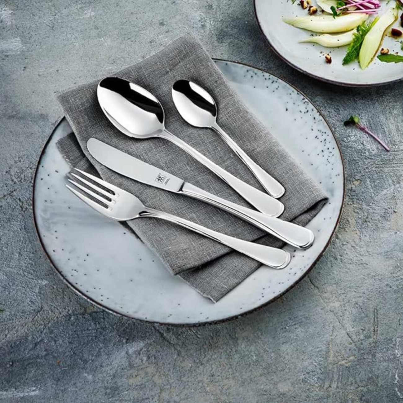 Zwilling J.A Henckels Σετ 68 τεμ. μαχαιροπίρουνα polished σειρά Nottingham Black Friday