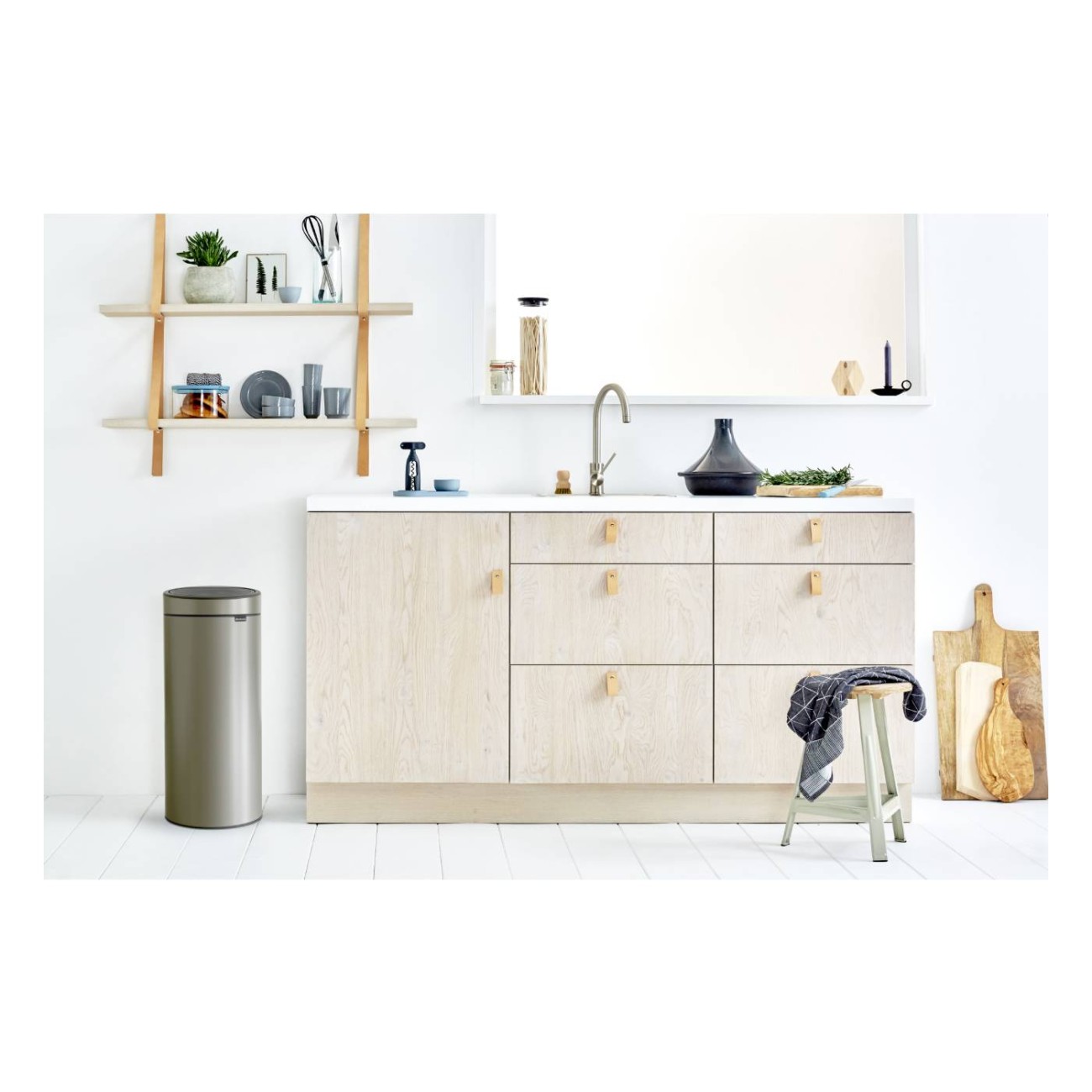 Brabantia Δοχείο Touch Bin 30 lt. platinum σειρά New Icon Κάδοι Κουζίνας
