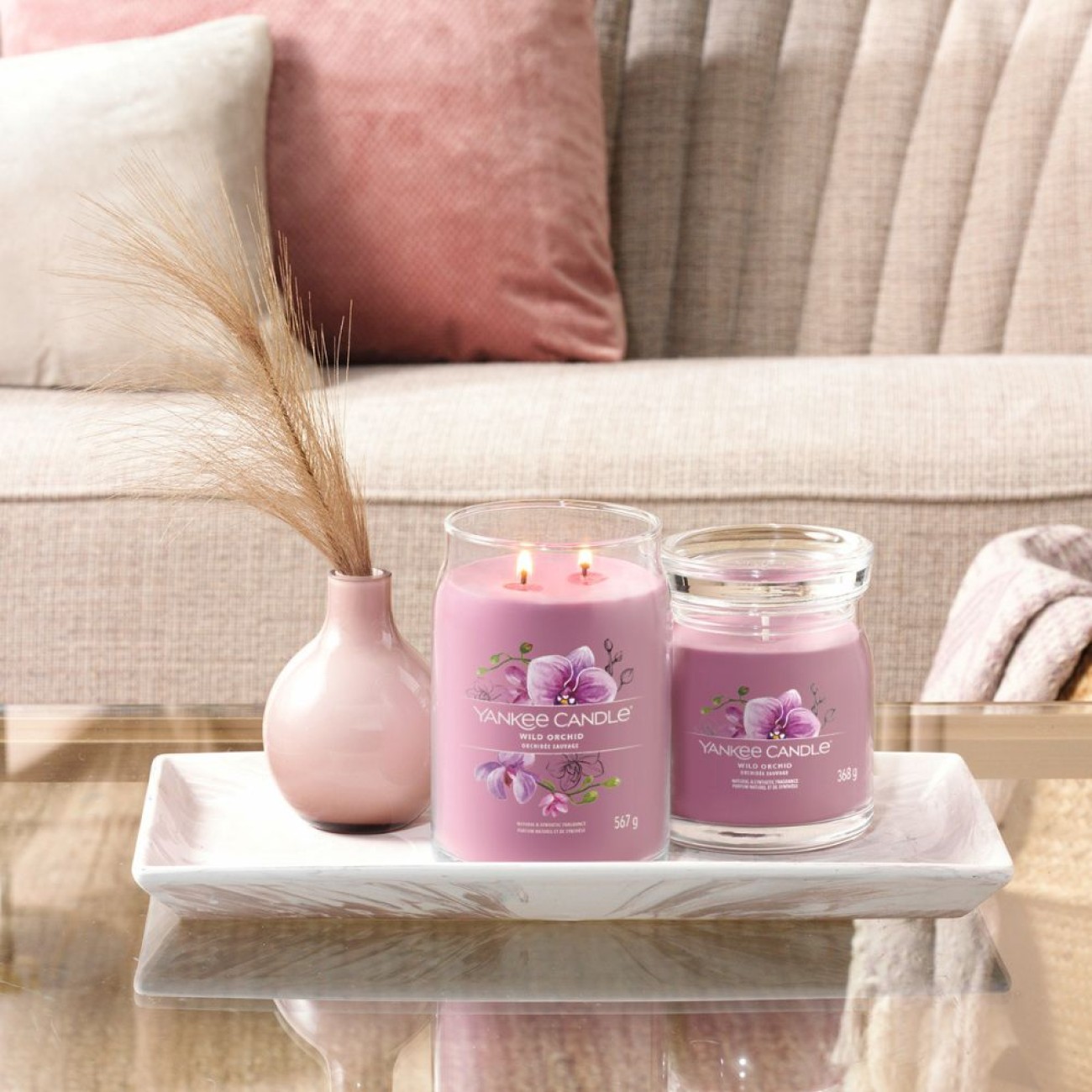 Yankee Candle Αρωματικό Κερί Signature σε Γυάλινο Δοχείο Medium σειρά Wild orchid
 Γυάλινα δοχεία Yankee Candle