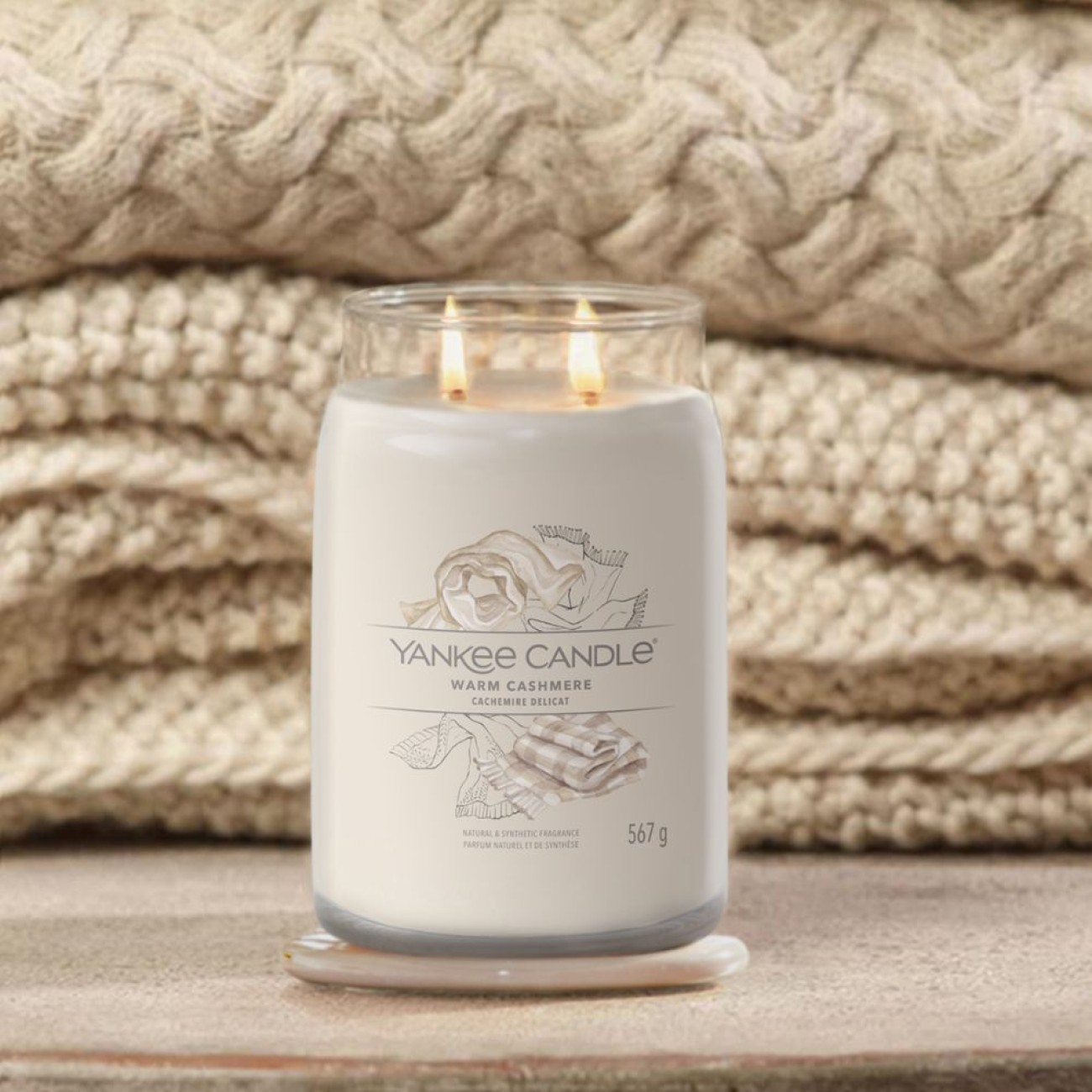 Yankee Candle Αρωματικό Κερί Signature σε Γυάλινο Δοχείο Large σειρά Warm cashmere
 Γυάλινα δοχεία Yankee Candle