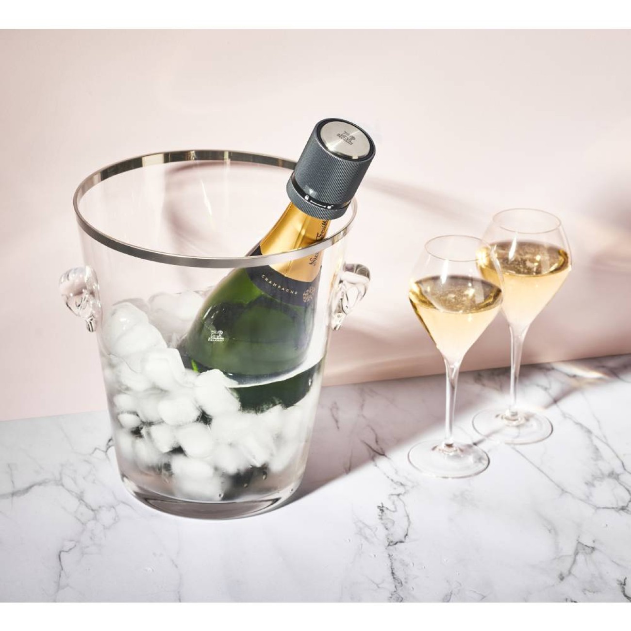 Peugeot Πώμα σαμπάνιας/prosecco σειρά Carbon
 Ποτό/ Bar