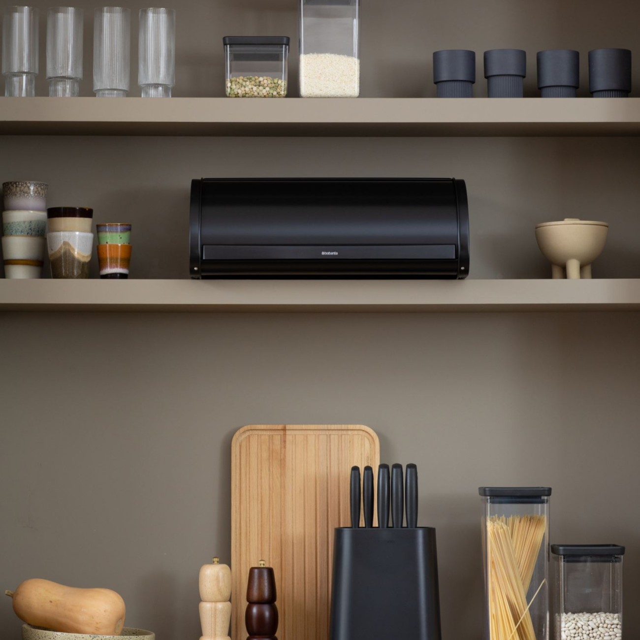 Brabantia Ψωμιέρα 17,3Χ44,5Χ26,2 εκ. Roll Top Matt Black Ψωμιέρες