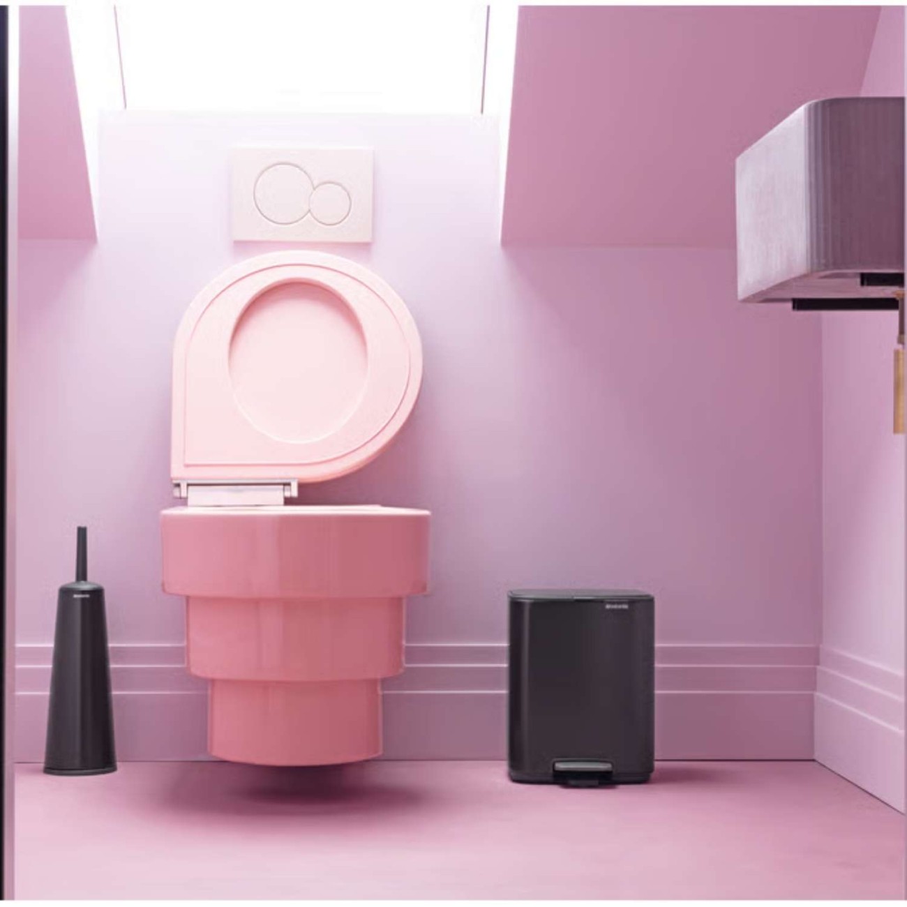 Brabantia Δοχείο Απορριμάτων 7lt Matt Black σειρά Bo Pedal Κάδοι Απορριμμάτων 