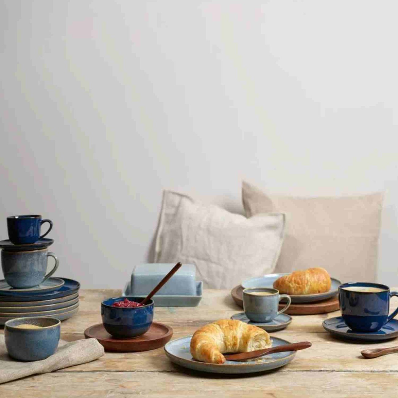 ASA Selection Φλυτζάνι/πιάτο cappuccino 0,23λτ. Denim σειρά Saisons
 Φλυτζάνια με πιάτα