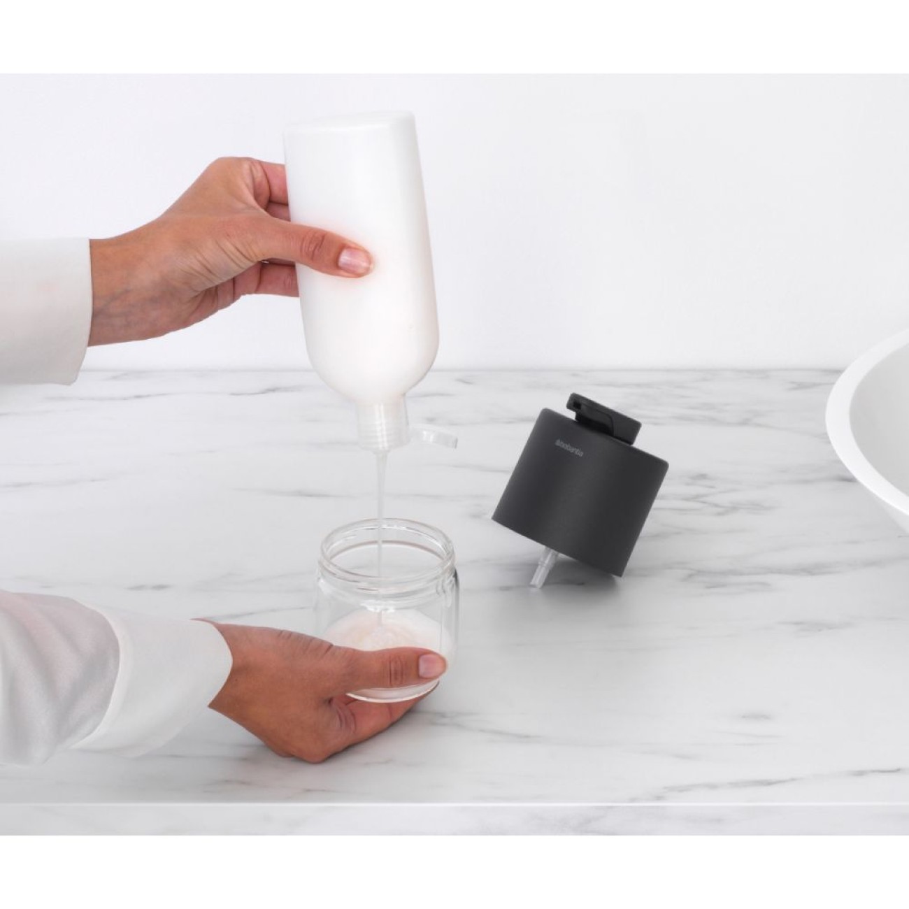Brabantia Σαπουνοθήκη Dispenser Mineral Infinite Grey σειρά Mindset
 Αξεσουάρ Μπάνιου