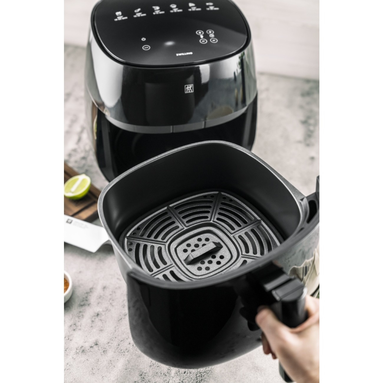 Zwilling J.A.Henckels Φριτέζα αέρος 4 λτ./Air Fryer σειρά Enfinigy  Ειδικές συσκευές