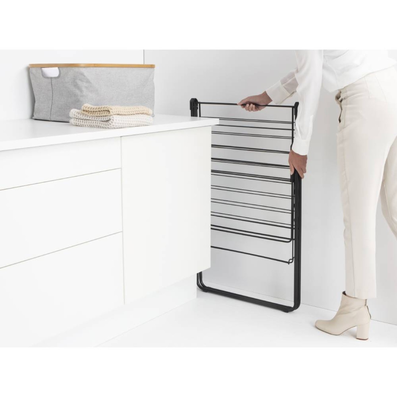 Brabantia Απλώστρα 20μ. Matt Black σειρά HangOn
 Σιδερώστρες/Απλώστρες