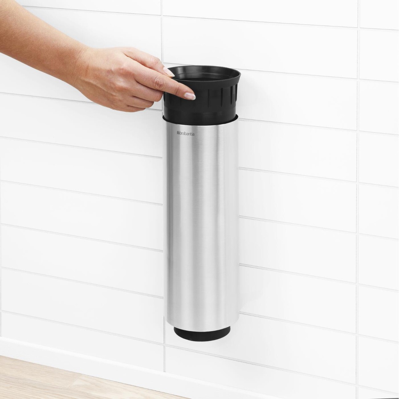 Brabantia Πιγκάλ τουαλέτας με βάση στήριξης σειρά Matt Steel Αξεσουάρ Μπάνιου