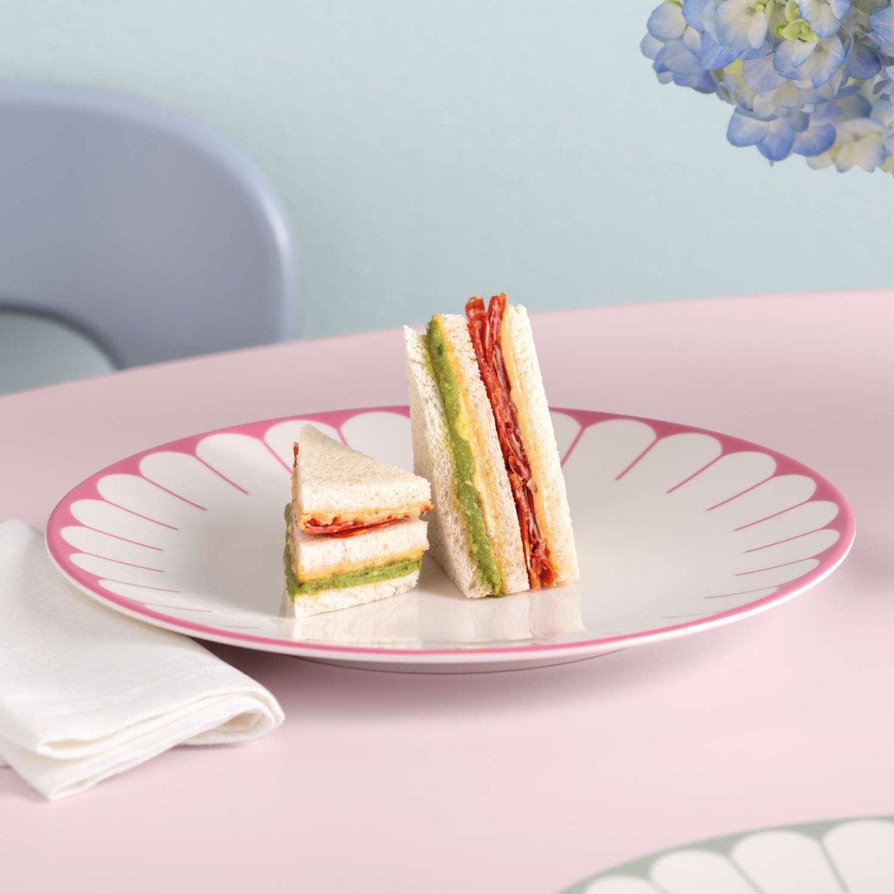 Villeroy & Boch Πιάτο φαγητού 26,6 εκ. σειρά Fleur Cassis Πιάτα ρηχά φαγητού