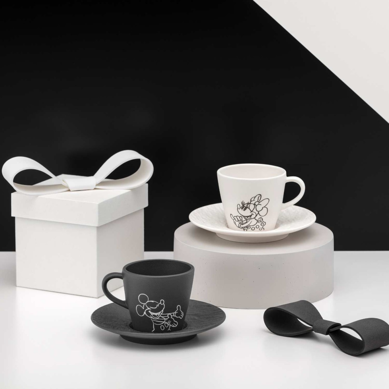 Villeroy & Boch Σετ 4 τεμ. φλιτζάνι/πιάτο εσπρέσσο σειρά Manufacture Rock Mickey Mouse Manufacture Rock by Villeroy & Boch