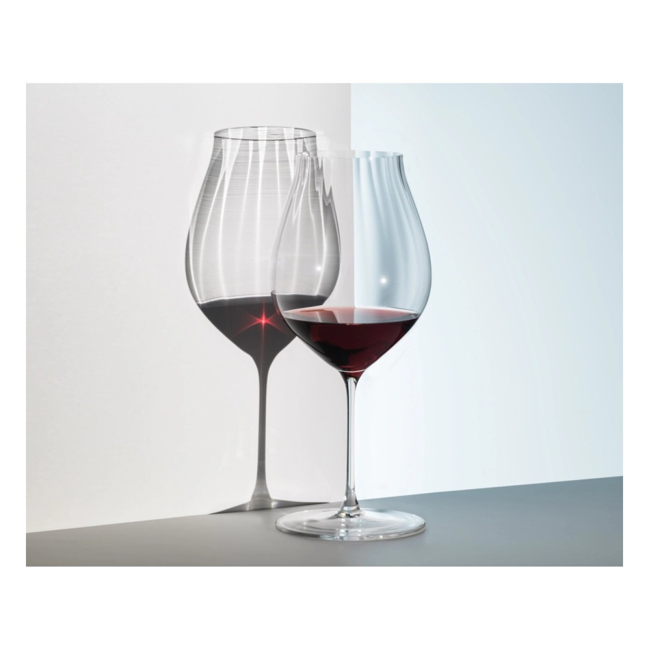 Riedel Σετ 3 + 1 Δώρο Ποτήρι pinot noir 830 ccm σειρά Performance Performance by Riedel