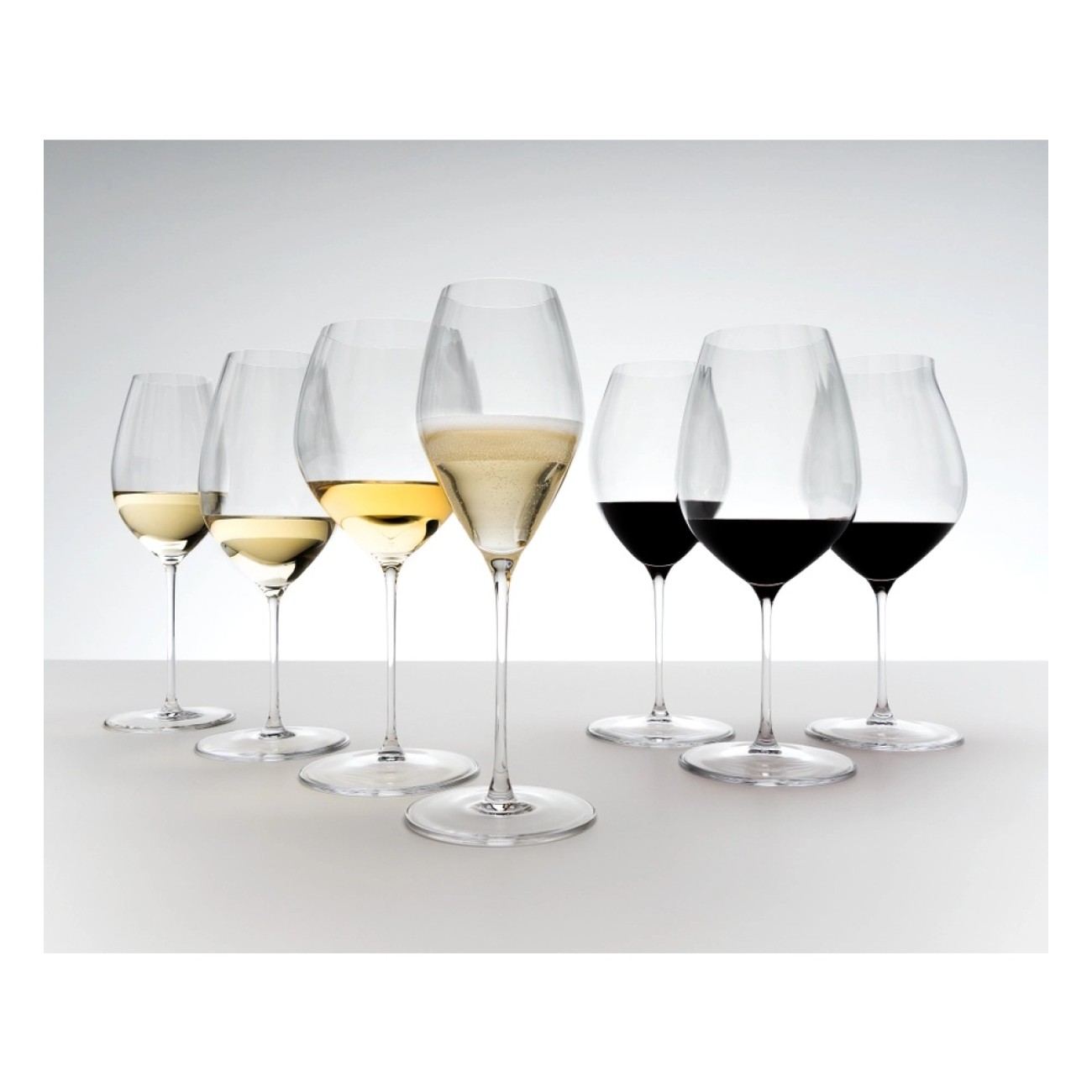 Riedel Σετ 3 + 1 Δώρο Ποτήρι pinot noir 830 ccm σειρά Performance Performance by Riedel