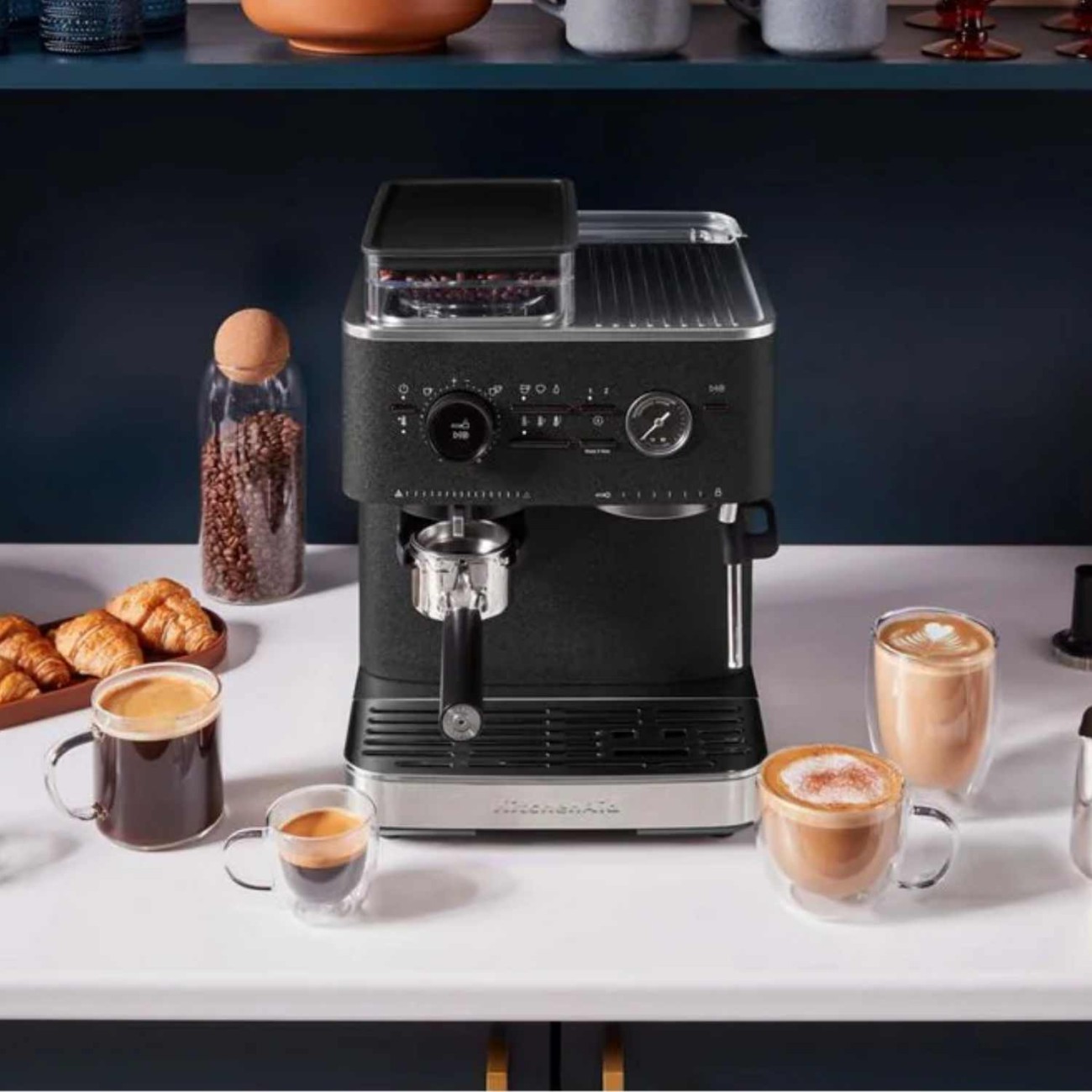 KitchenAid Μηχανή εσπρέσσο με μύλο άλεσης ημιαυτόματη Cast Iron Black 