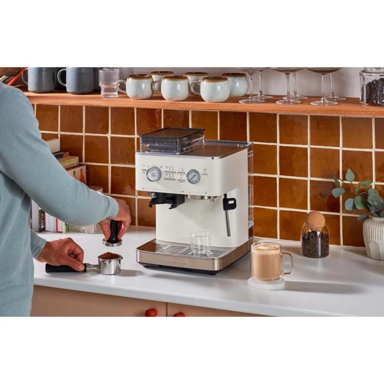 KitchenAid Μηχανή εσπρέσσο με μύλο άλεσης ημιαυτόματη Porcelain White Αυτόματες Καφετιέρες