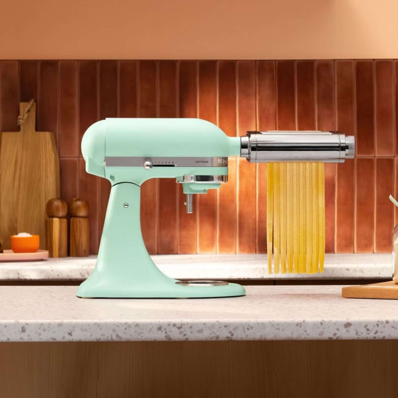 KitchenAid Μίξερ 4,7 λτ Spearmint (Color of the Year 2026) κομπλέ σειρά Artisan Μίξερ