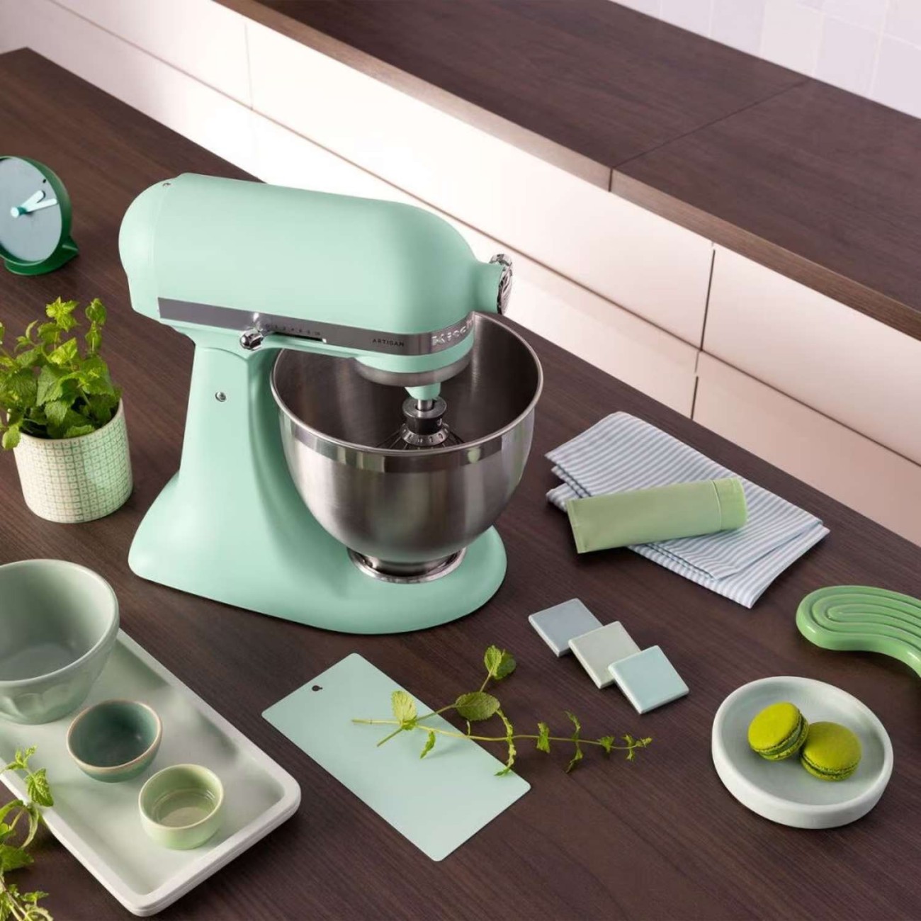KitchenAid Μίξερ 4,7 λτ Spearmint (Color of the Year 2026) κομπλέ σειρά Artisan Μίξερ
