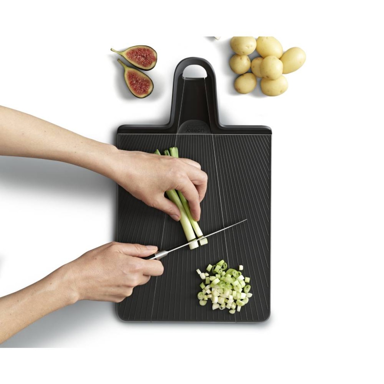 Joseph Joseph Βάση κοπής 45x26.3cm μαύρη σειρά Chop-2-pot PLUS  Μαχαίρια Κουζίνας & Βάσεις κοπής