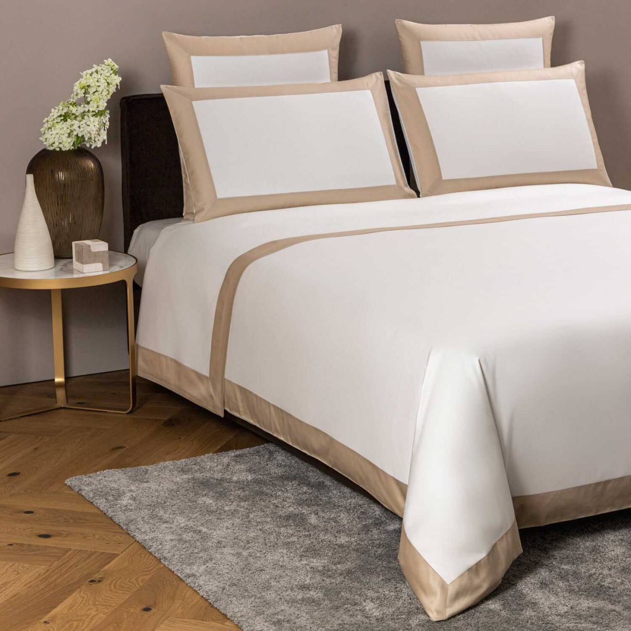Frette Μαξιλαροθήκη 51Χ71εκ. χρώμα milk/μπεζ ρίγα, 100% βαμβακοσατέν σειρά Bold Μαξιλαροθήκες