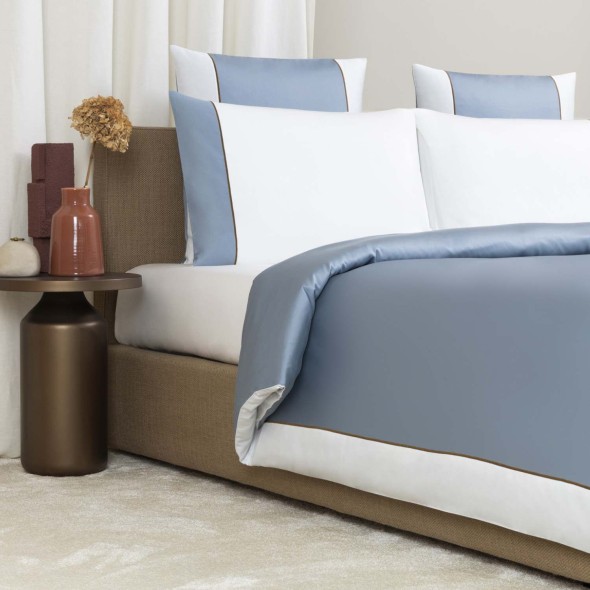Frette Παπλωματοθήκη 260x220εκ. χρώμα dusty azure/milk, 100% βαμβακοσατέν σειρά Colour Block Frette Παπλωματοθήκη 260x220εκ. χρώμα dusty azure/milk, 100% βαμβακοσατέν σειρά Colour Block