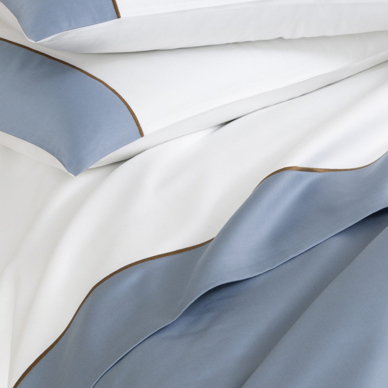 Frette Παπλωματοθήκη 260x220εκ. χρώμα dusty azure/milk, 100% βαμβακοσατέν σειρά Colour Block Παπλωματοθήκες