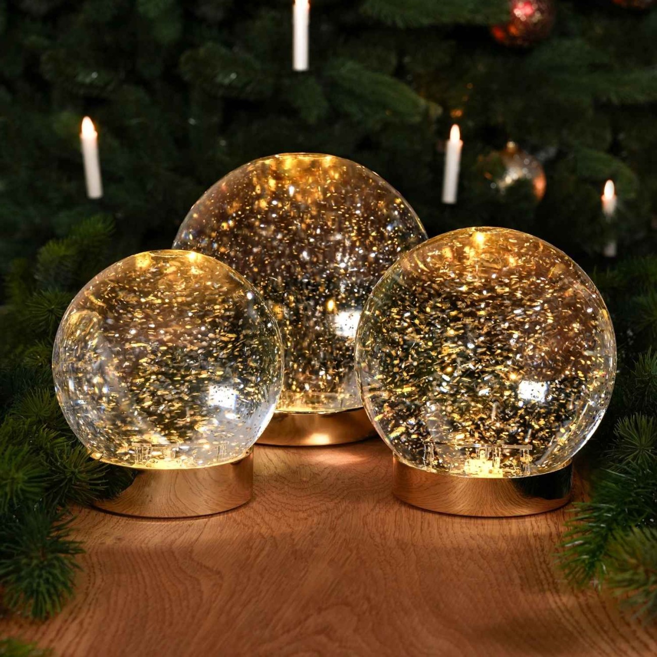 Sompex Χιονόμπαλα 13 εκ. Gold Led σειρά Glamor Χριστουγεννιάτικα