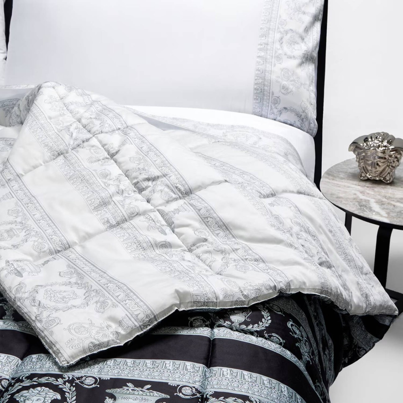 Versace Πάπλωμα διπλής όψης 270x270cm μαύρο/λευκό σειρά I Heart Baroque Παπλώματα