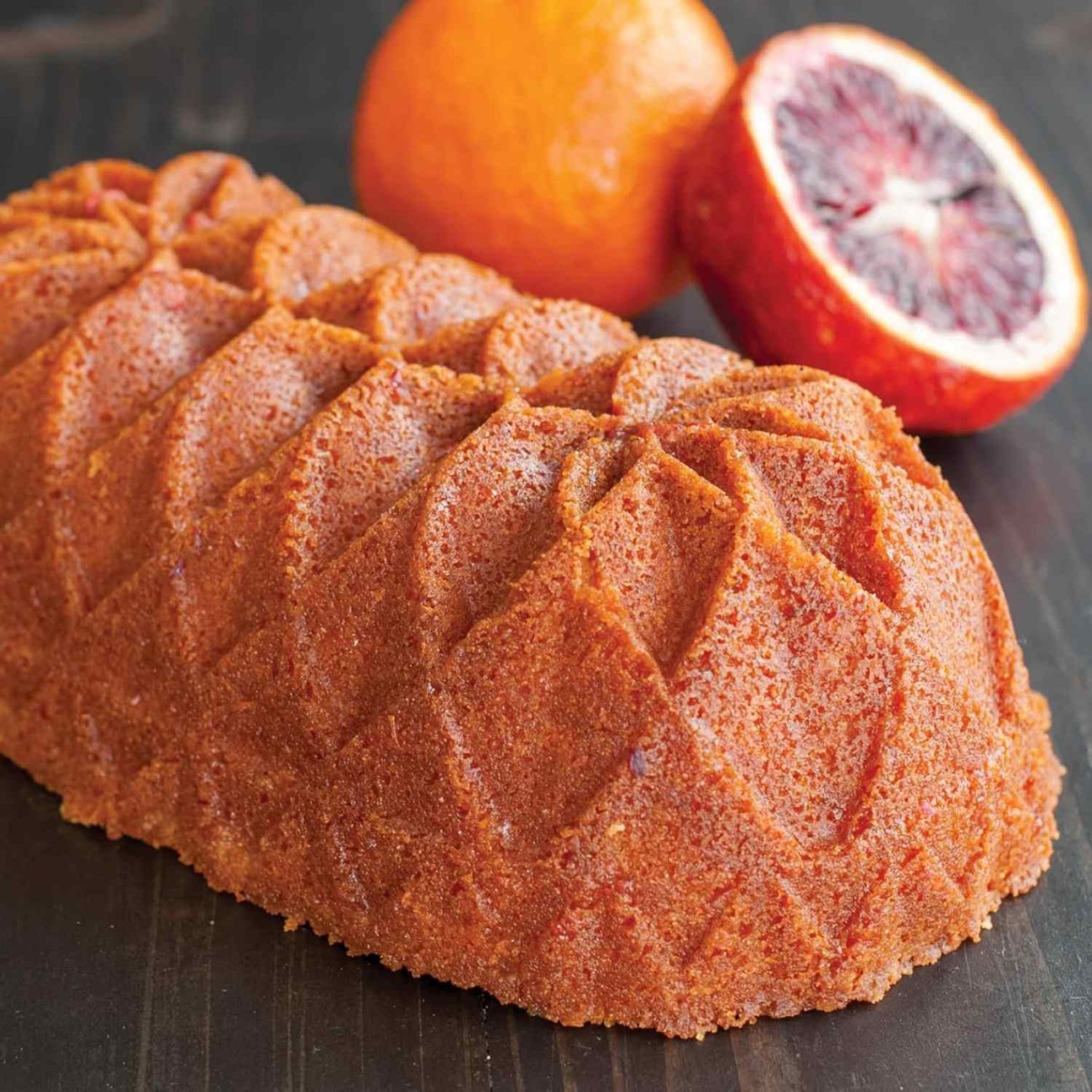 Nordic Ware Φόρμα για κέικ σε μακρόστενο σχήμα Jubilee 26x15x8εκ. σειρά Premier Gold Φόρμες Κέικ