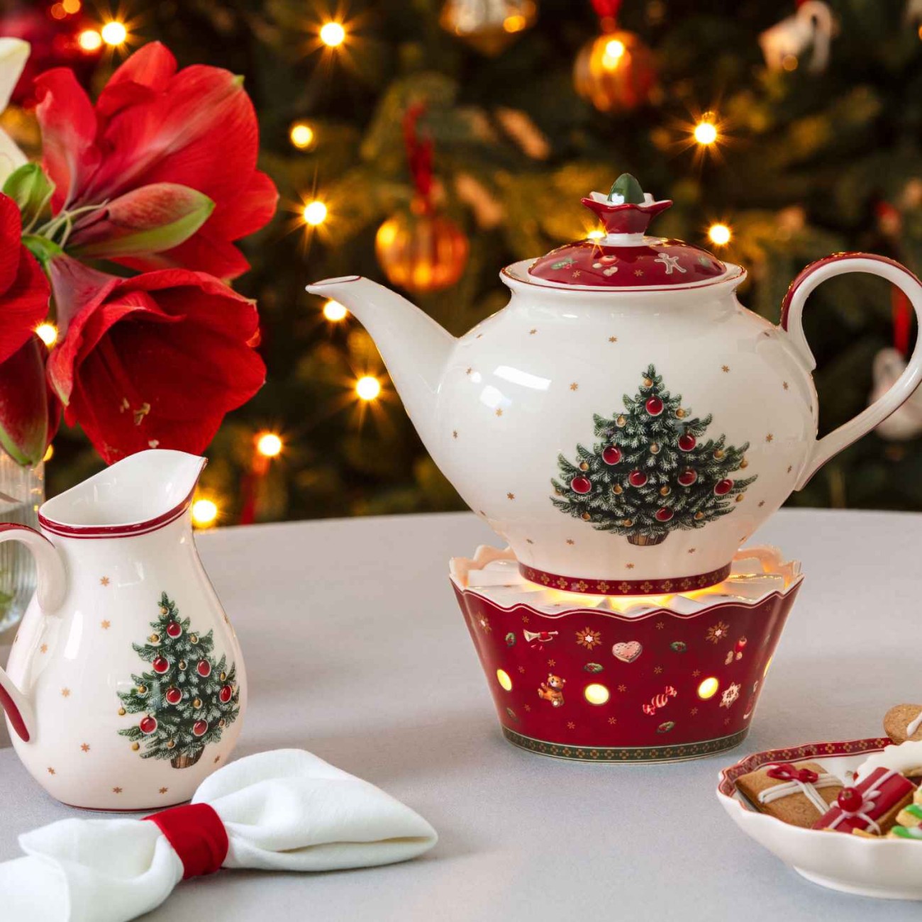 Villeroy & Boch Τσαγιέρα 20 εκ./1,5 λτ. με καπάκι σειρά Toy's Delight Χριστουγεννιάτικα