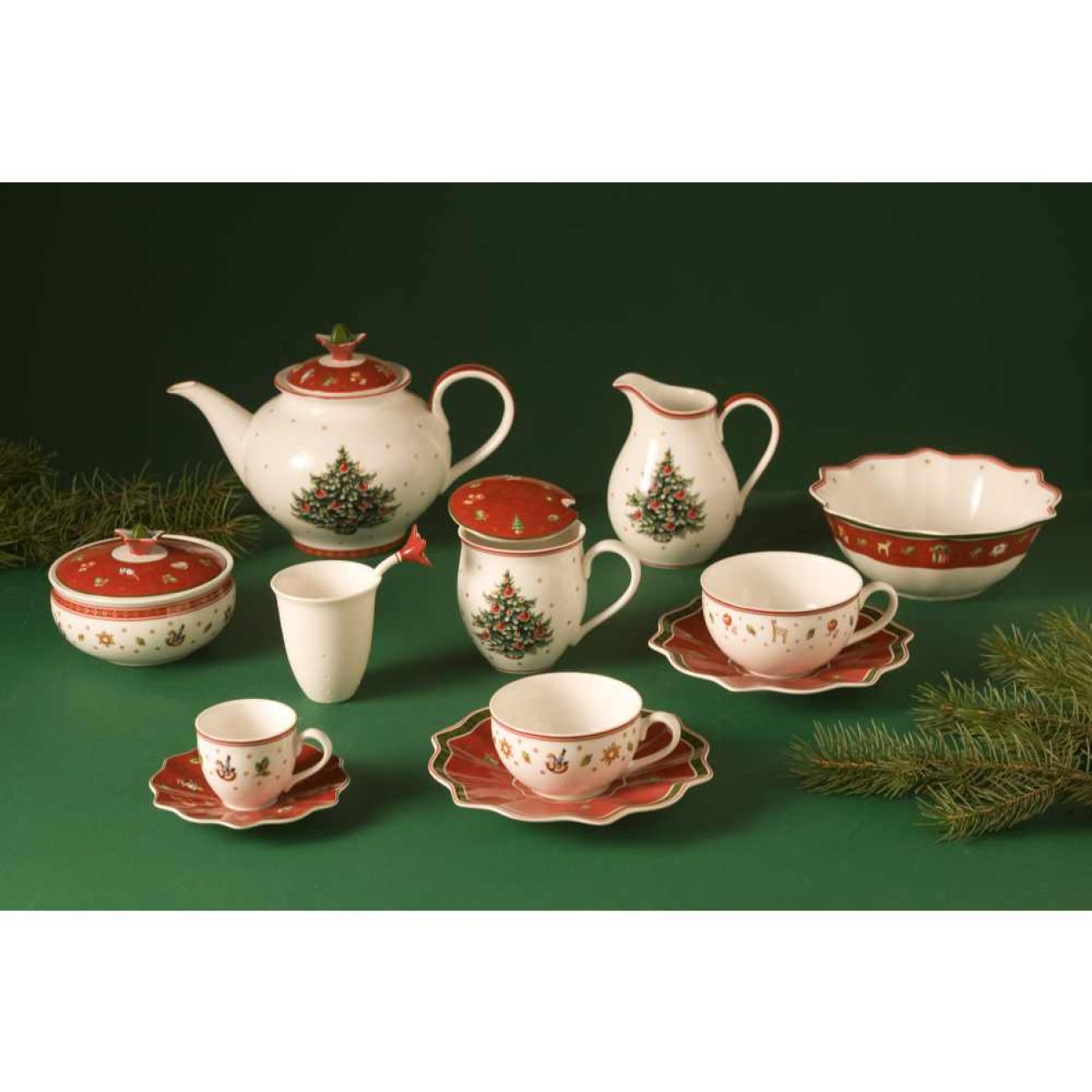 Villeroy & Boch Γαλατιέρα 0,50 λτ. Anniversary Edition σειρά Toy's Delight
 Χριστουγεννιάτικα