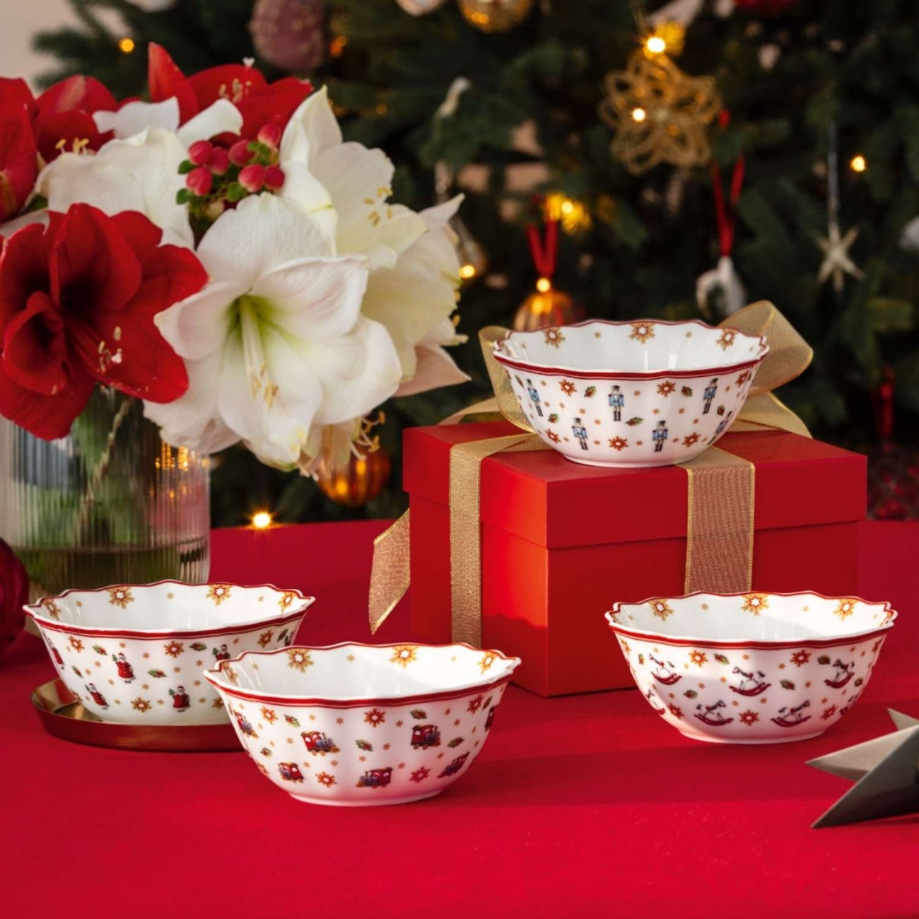 Villeroy & Boch Σετ 4 τεμ. μπολ 15 εκ./0,28 λτ. Anniversary σειρά Toy's Delight Χριστουγεννιάτικα