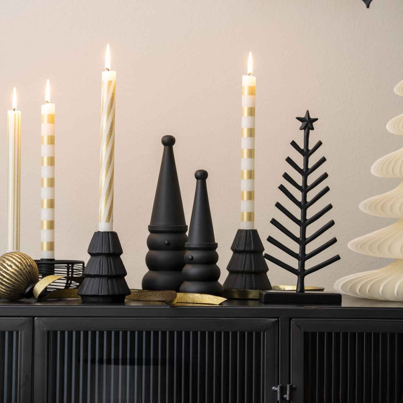 Villeroy & Boch Φιγούρα Snowman Black 25,5 εκ. σειρά Christmas Chic Χριστουγεννιάτικα