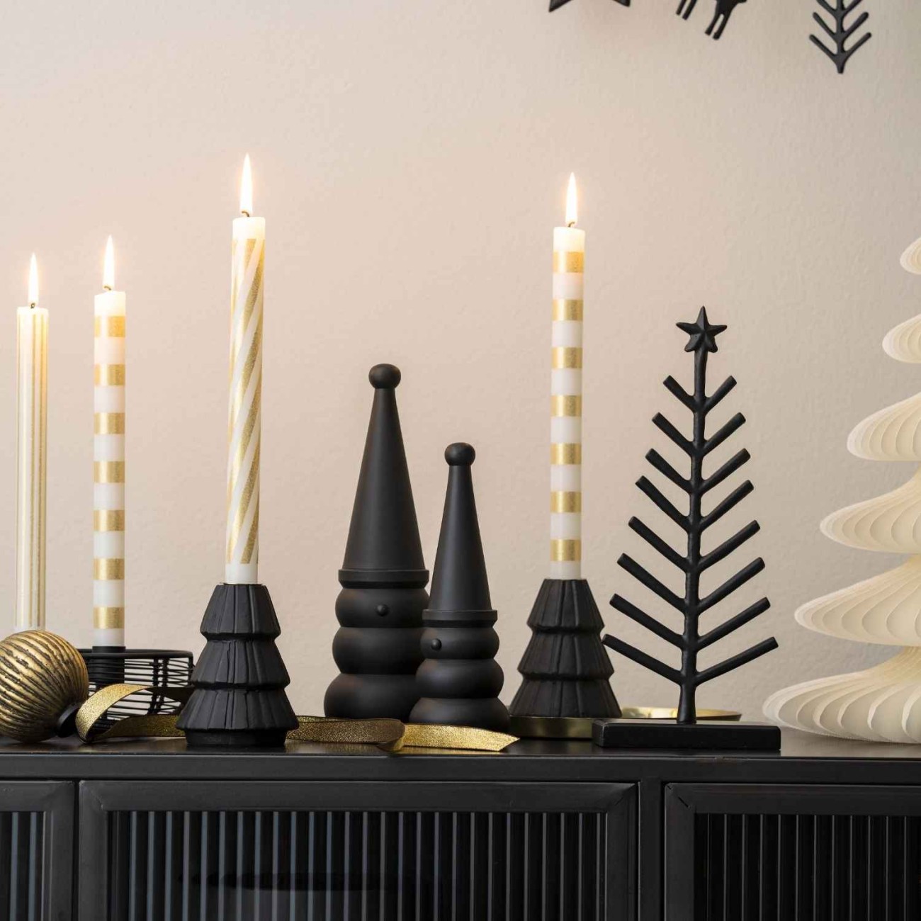 Villeroy & Boch Φιγούρα Snowman Black 20,5 εκ. σειρά Christmas Chic Χριστουγεννιάτικα