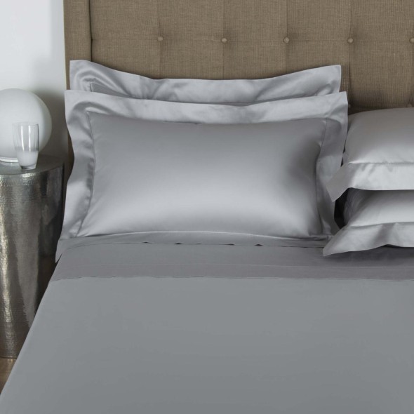 Frette Μαξιλαροθήκη 51Χ71εκ.χρώμα ανοιχτό γκρι 100% βαμβάκι σειρά Single Ajour
Frette Μαξιλαροθήκη 51Χ71εκ.χρώμα ανοιχτό γκρι 100% βαμβάκι σειρά Single Ajour