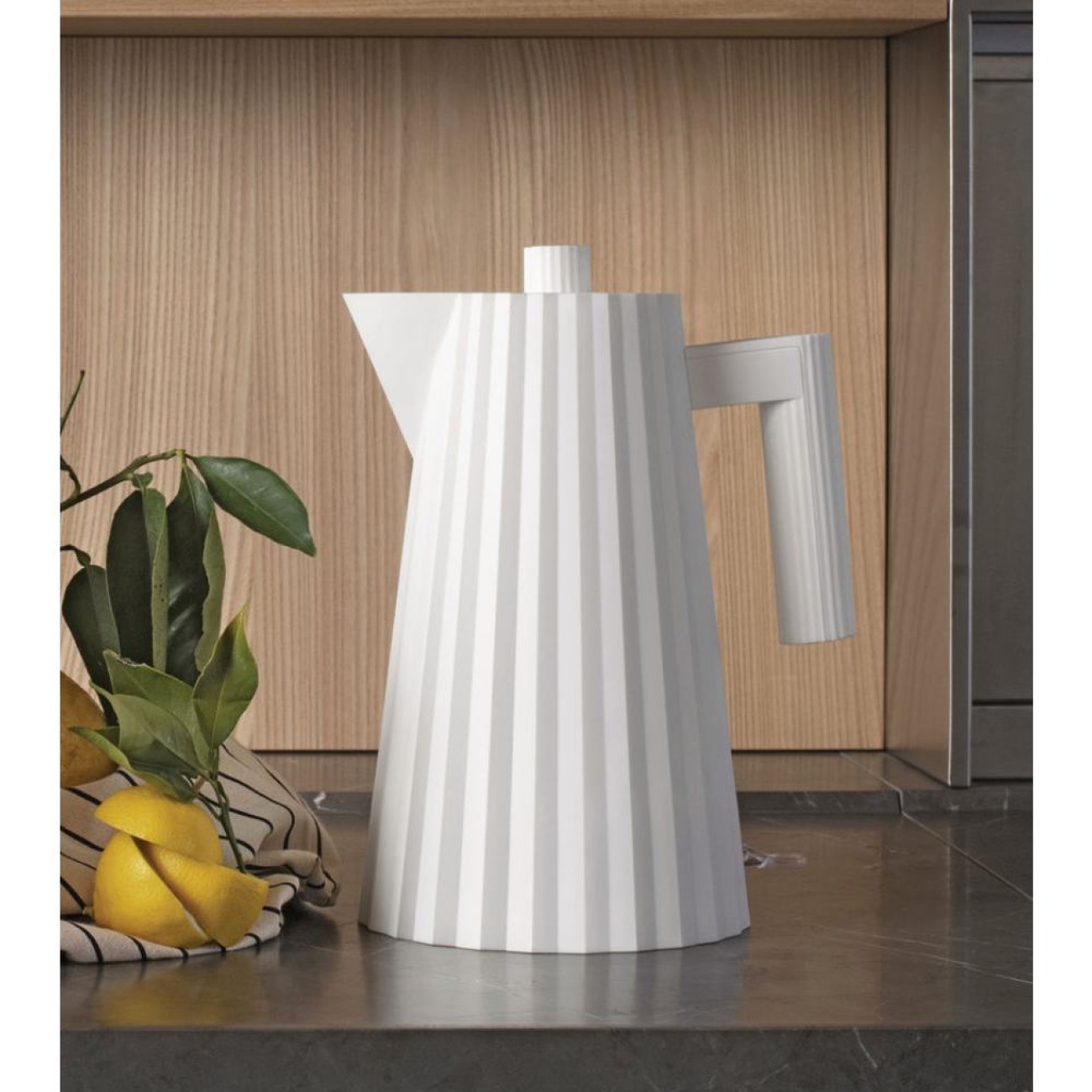 Alessi Βραστήρας 1.7lt. λευκός σειρά Plisse Βραστήρες